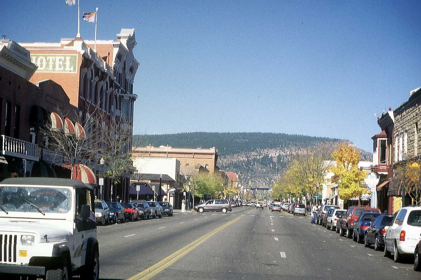 Hauptstrae in Durango 2